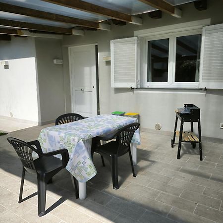 La Mimosa Chic Bed and Breakfast Pietrasanta Exteriör bild