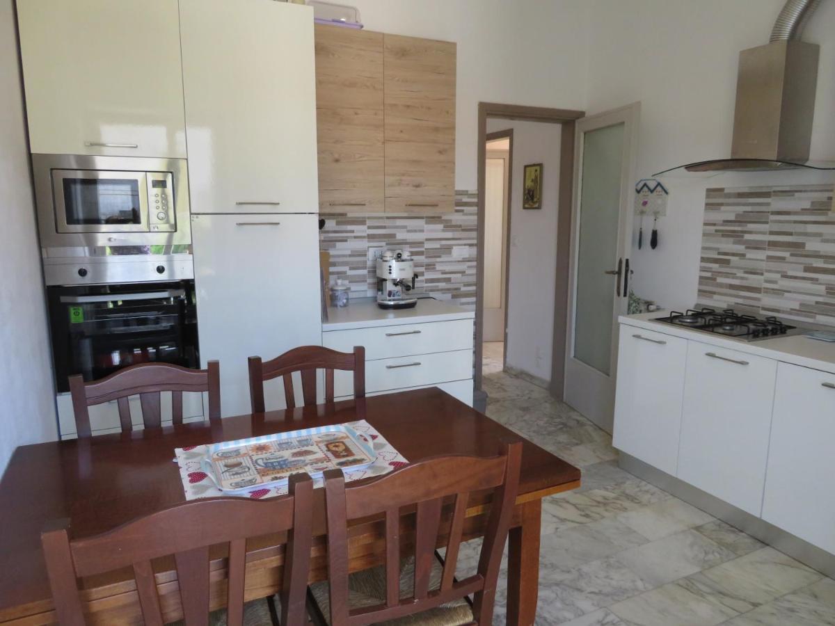 La Mimosa Chic Bed and Breakfast Pietrasanta Exteriör bild