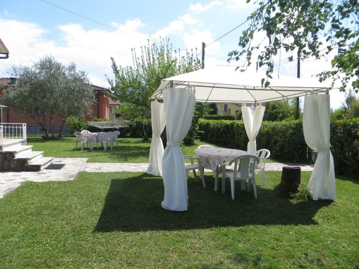 La Mimosa Chic Bed and Breakfast Pietrasanta Exteriör bild